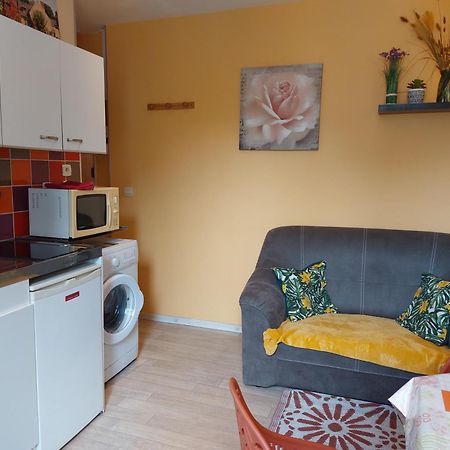 Bel Appartement Centre Veules Les Roses 1 Chambre Mer 300 M Exterior photo