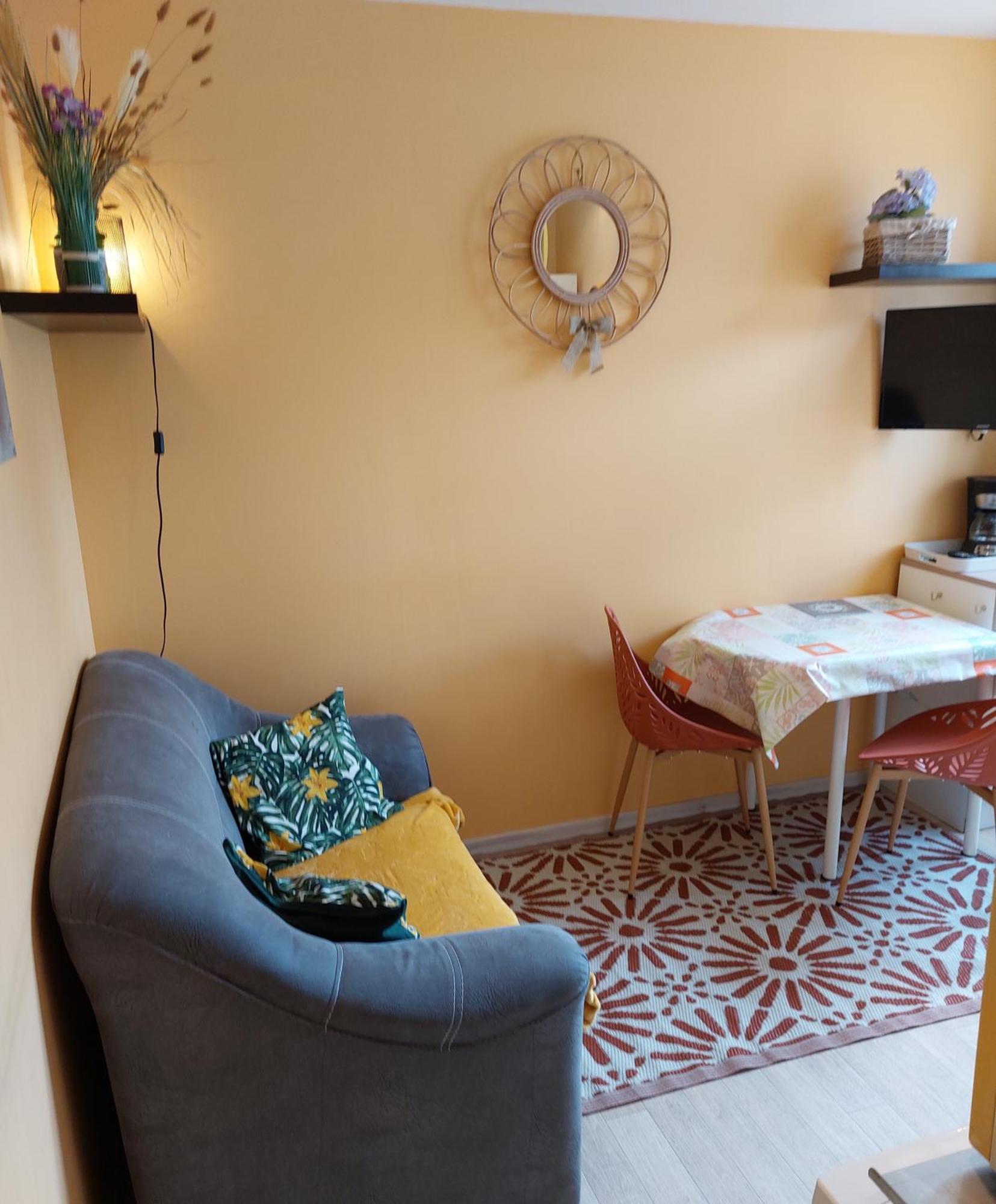 Bel Appartement Centre Veules Les Roses 1 Chambre Mer 300 M Exterior photo